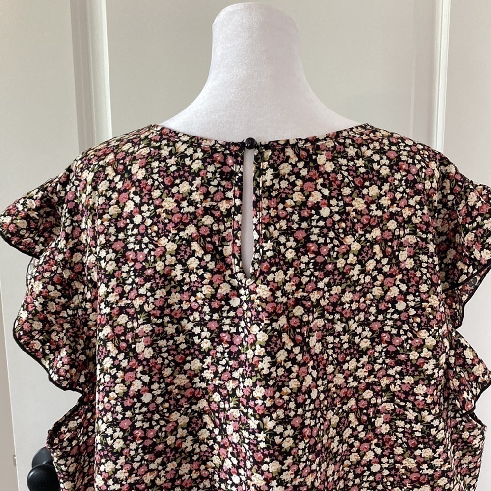 Emery Rose 4XL blouse floral purple black ruffles - Picture 8 of 12